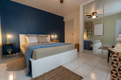 El Flamingo Beach Club Full Property