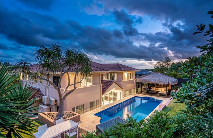 Family Entertainer + Pool – Luxury in Lennox Head