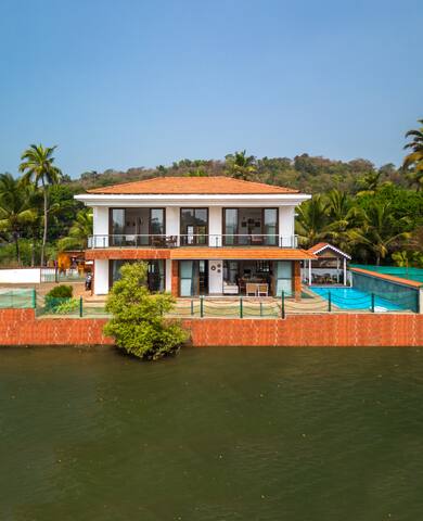 Casa Do Rio 3 BHK Villa near Candolim