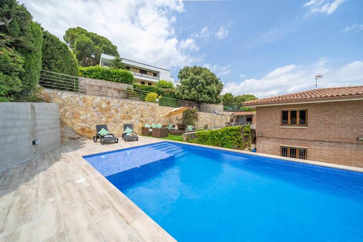 Villa Santa Cristina-In Front of The Sea with A/C gallery image 4