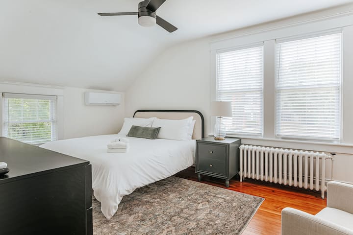 Dormitorio King en la planta superior