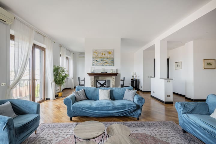 Easylife – Elegant attic 2 min from Sempione Park