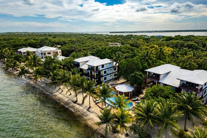 TBS Whole Complex- Beachside-20 Room Large Complex