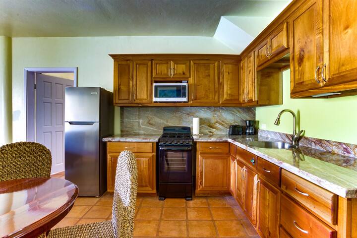 TBS Whole Complex- Beachside-20 Room Large Complex gallery image 3