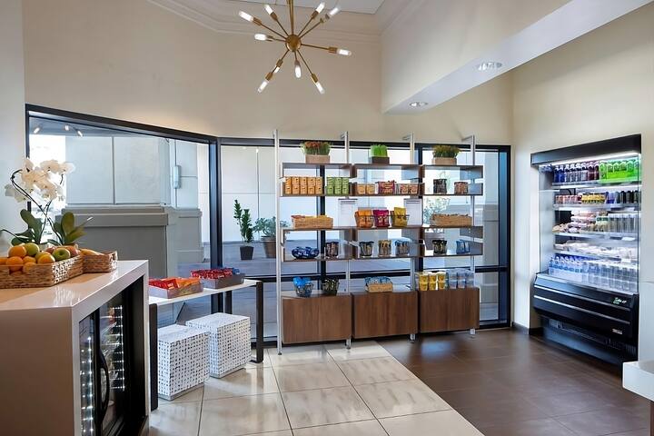 Enjoy 4 Relaxing Units! Pet-Friendly, w/ Gym gallery image 4