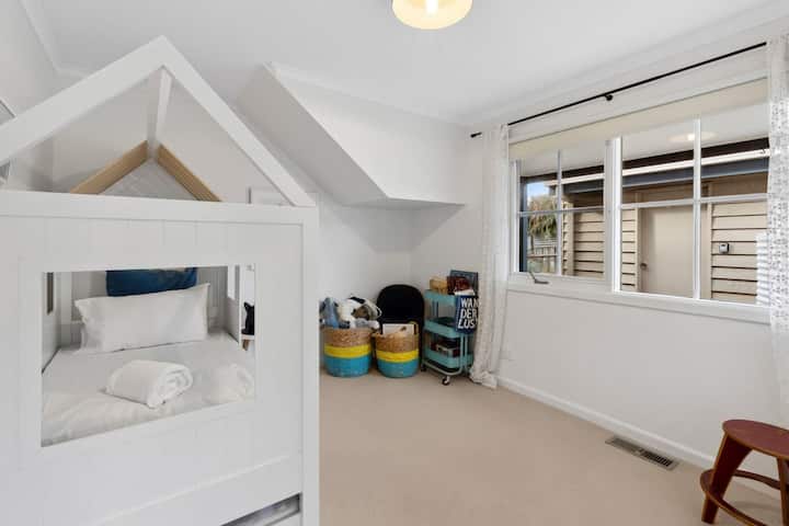 卧室5 –儿童单人床