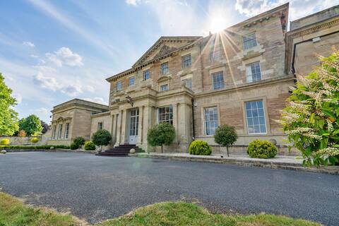 Finest Retreats | Hickleton Hall Estate