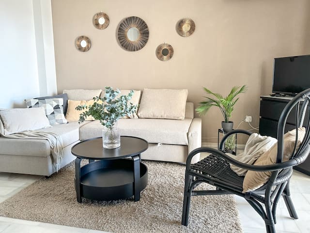 Palm Tree Properties managed Airbnb listing 2