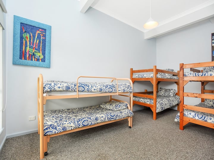 غرفة النوم 2