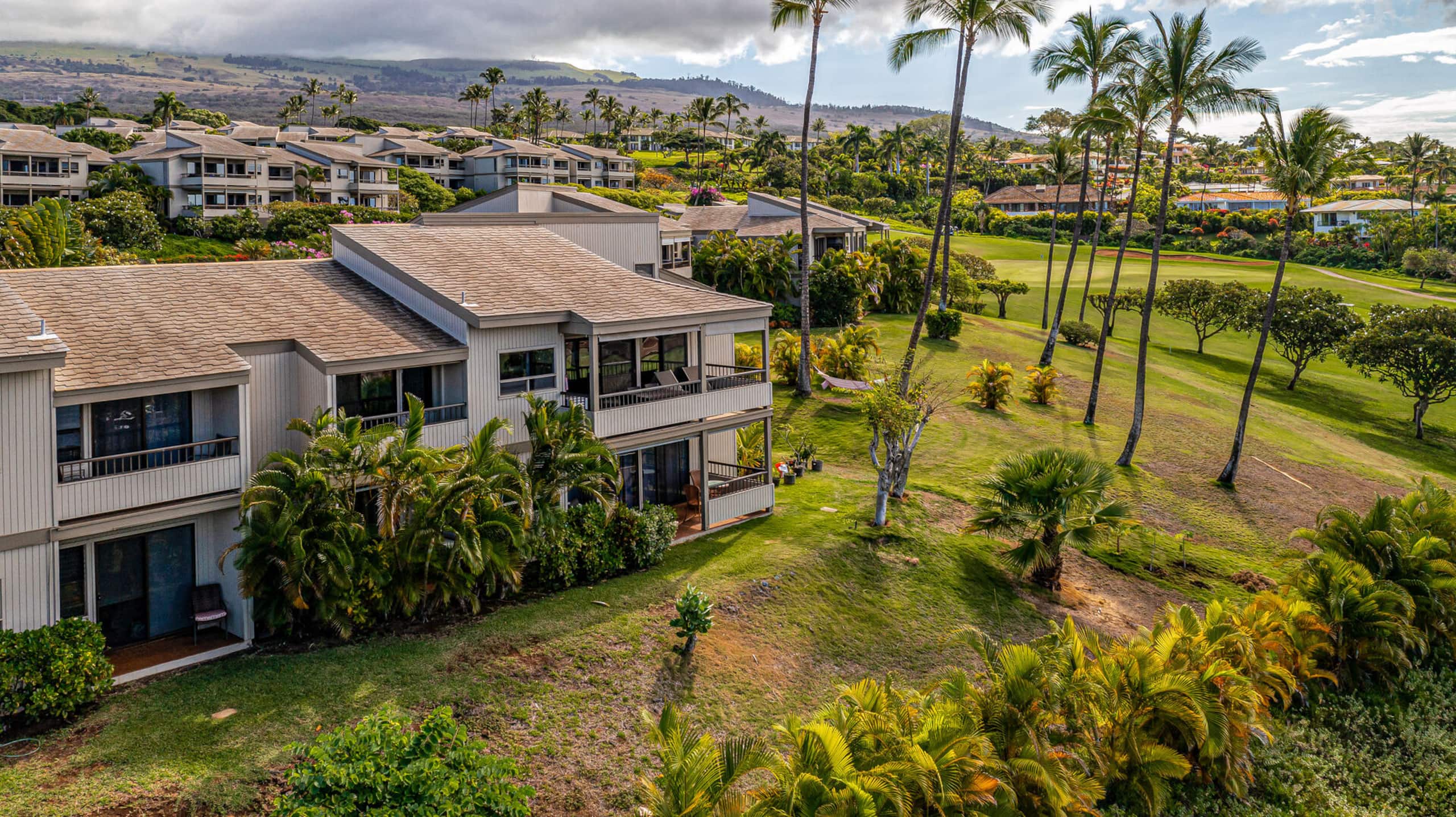 Condo in Kihei · ★4.98 · 1 bedroom · 2 beds · 2 baths - Image 32
