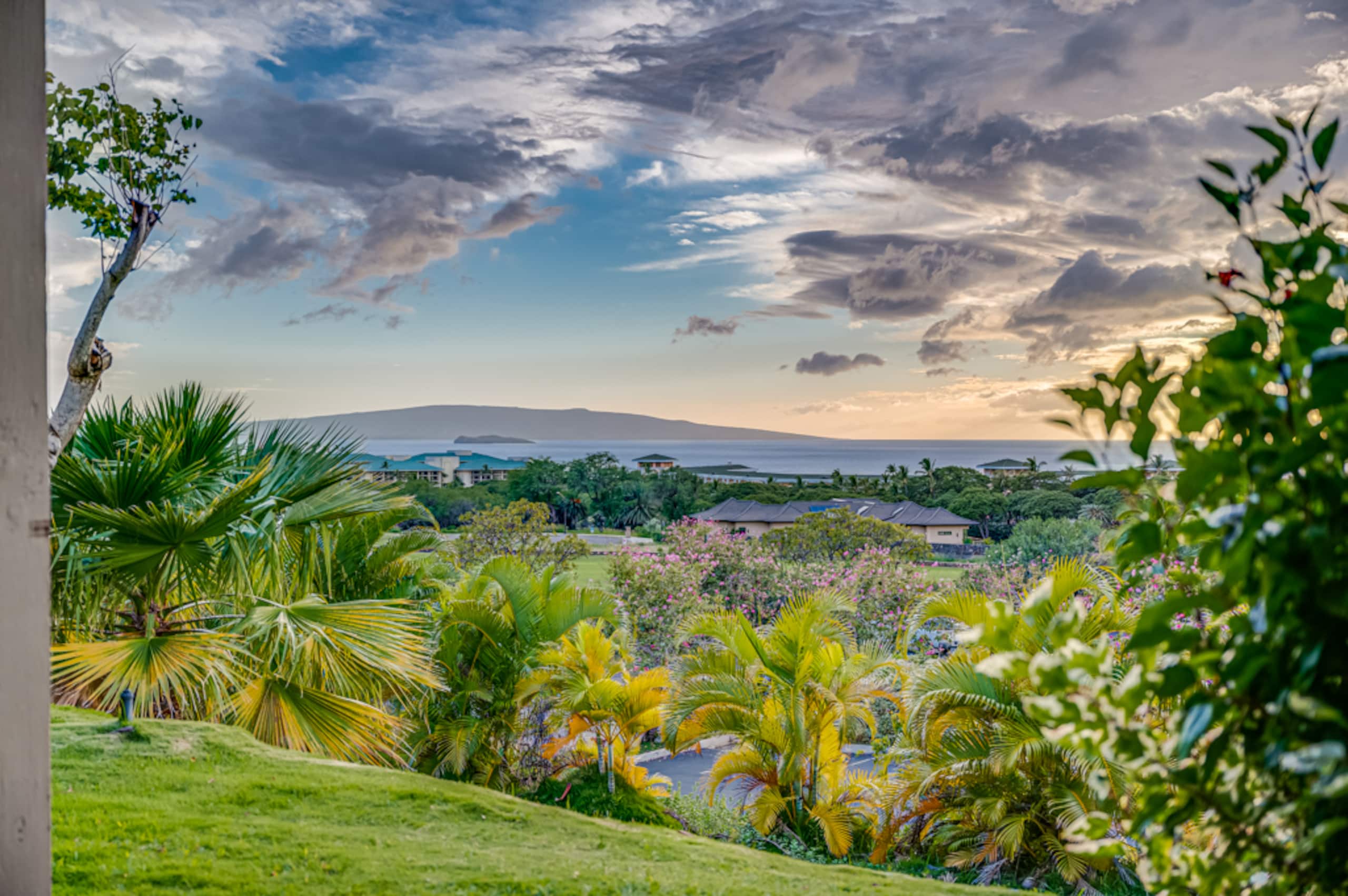 Condo in Kihei · ★4.98 · 1 bedroom · 2 beds · 2 baths - Image 6