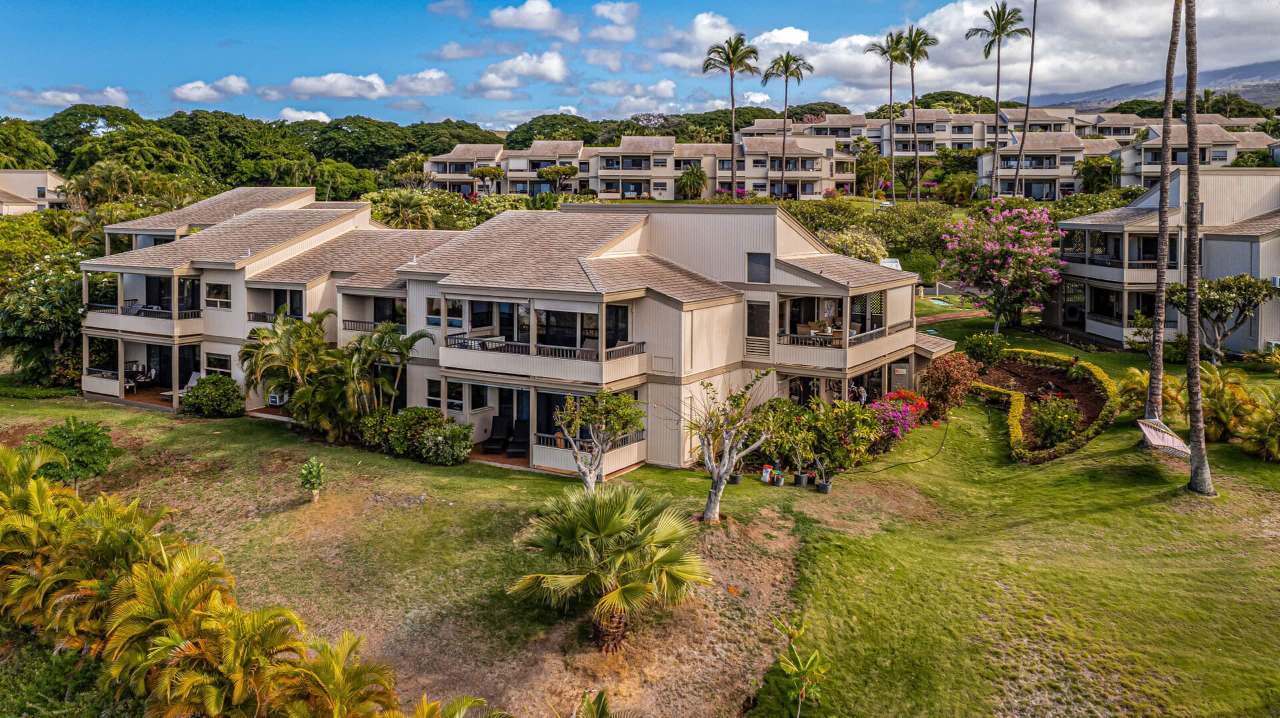 Condo in Kihei · ★4.98 · 1 bedroom · 2 beds · 2 baths - Image 31