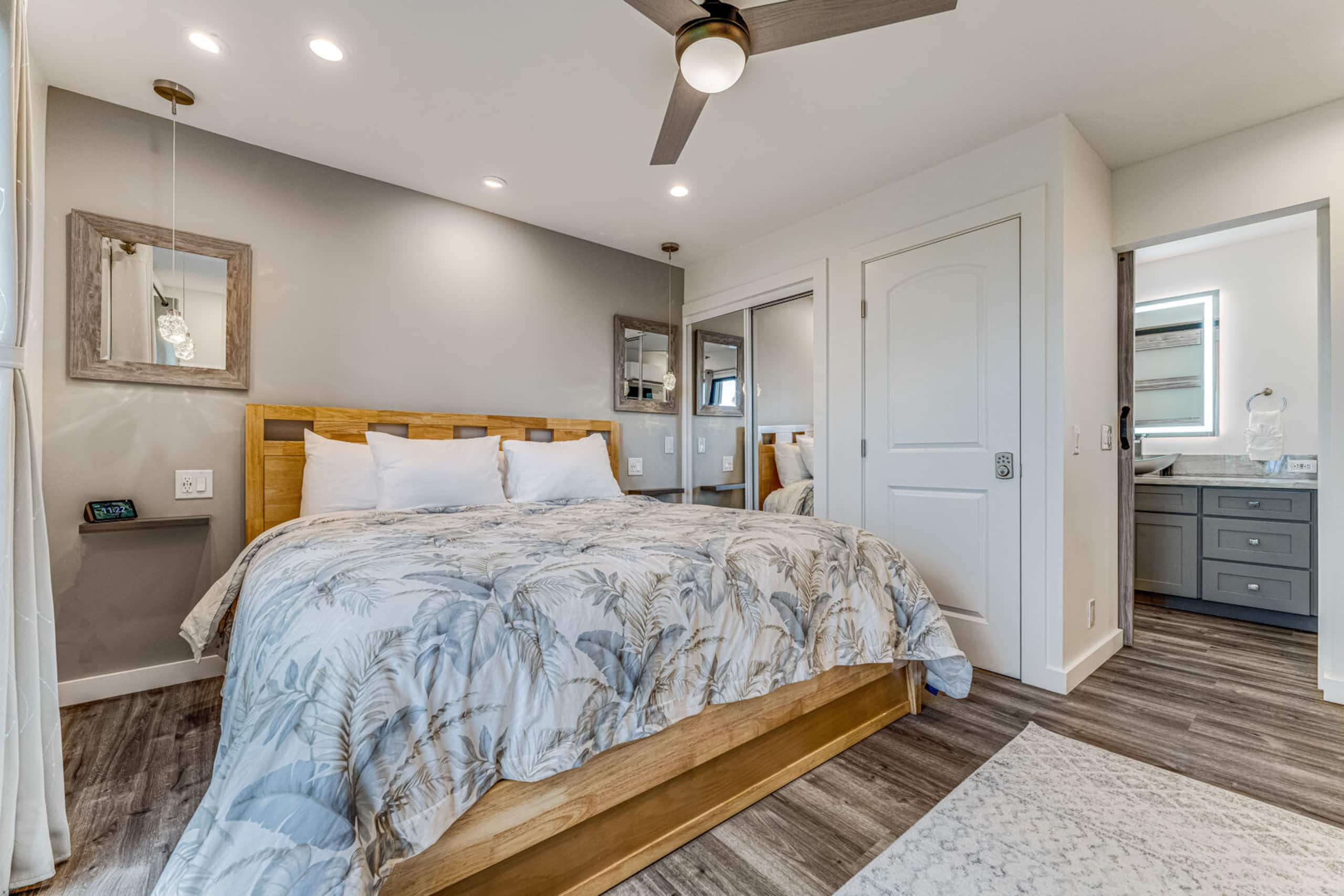 Condo in Kihei · ★4.98 · 1 bedroom · 2 beds · 2 baths - Image 20
