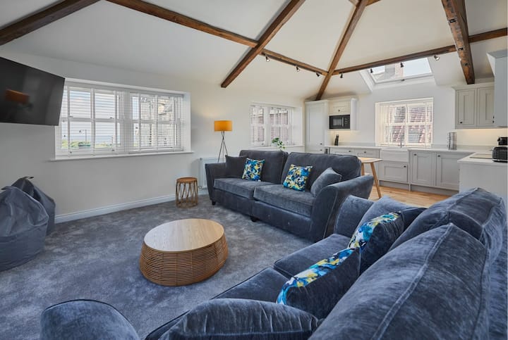 Host & Stay | 1 The Mount - Whitby