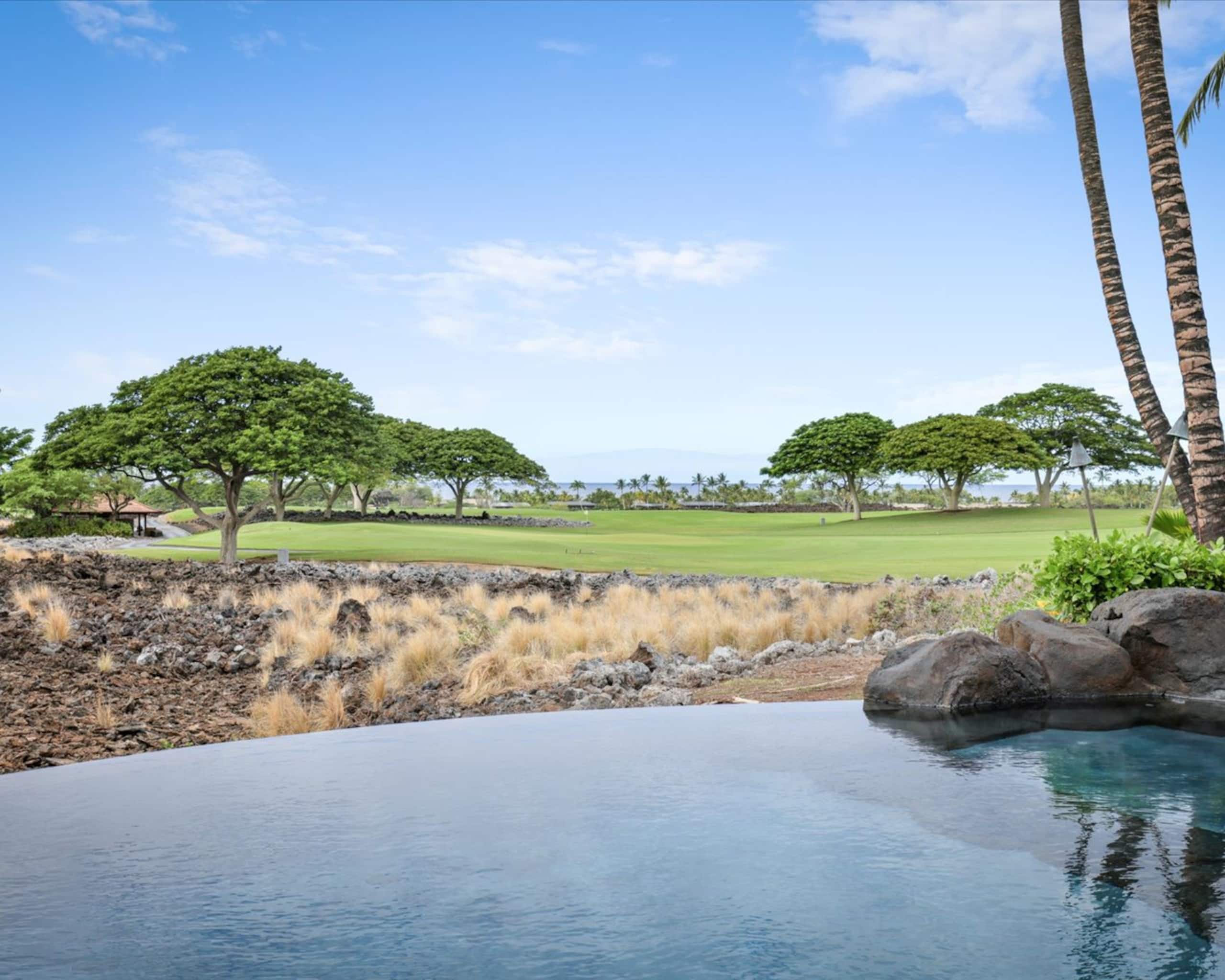Home in Kailua-Kona · ★5.0 · 3 bedrooms · 4 beds · 3.5 baths - Image 67