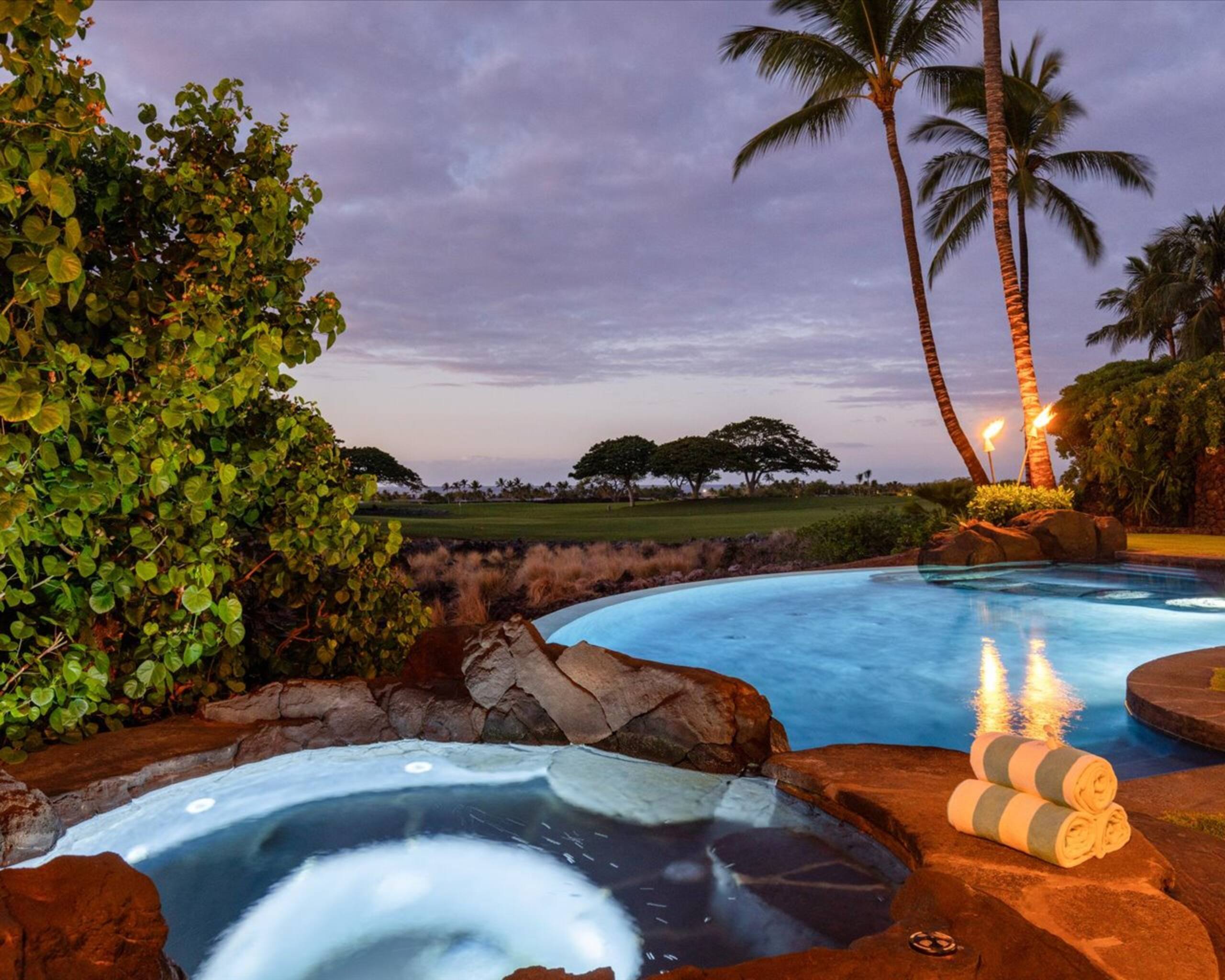 Home in Kailua-Kona · ★5.0 · 3 bedrooms · 4 beds · 3.5 baths - Image 9