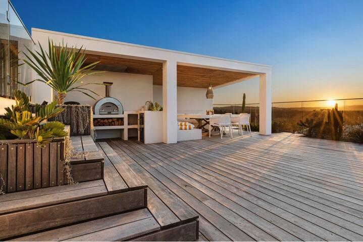 Sanctuary Spaces – Sundowner gallery image 3