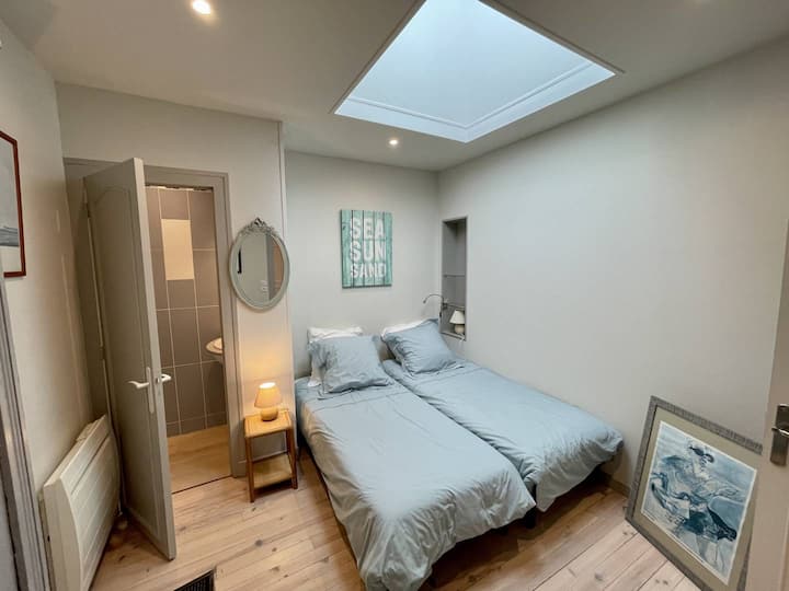 Habitación de cama doble a