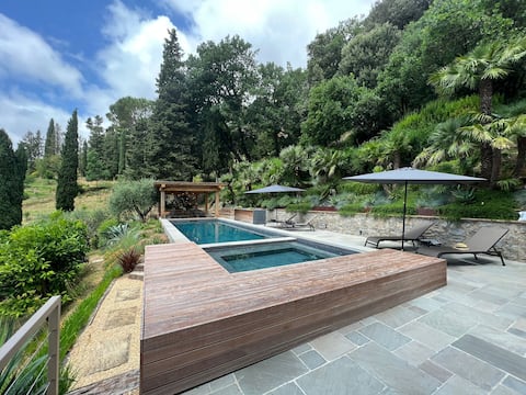 Villa Le Poiane by Tuscanhouses