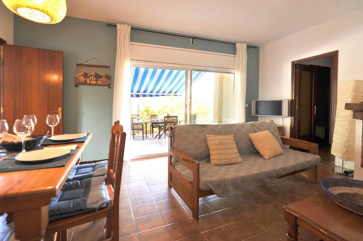Iker: Appartement Au Rez-de-chaussée Avec Piscine - L'Estartit
