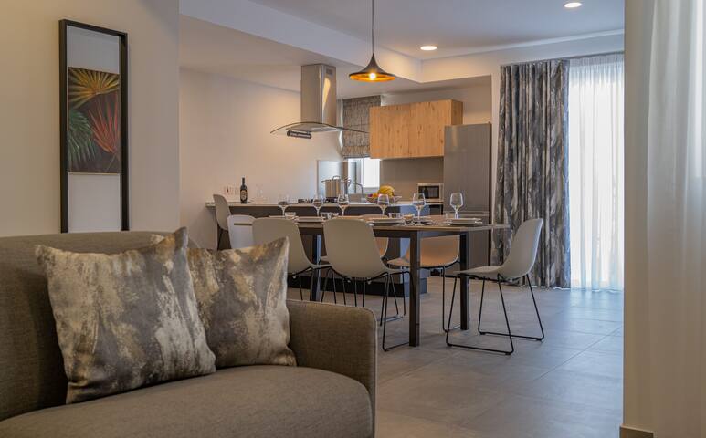 Portside Lodge managed Airbnb listing 1