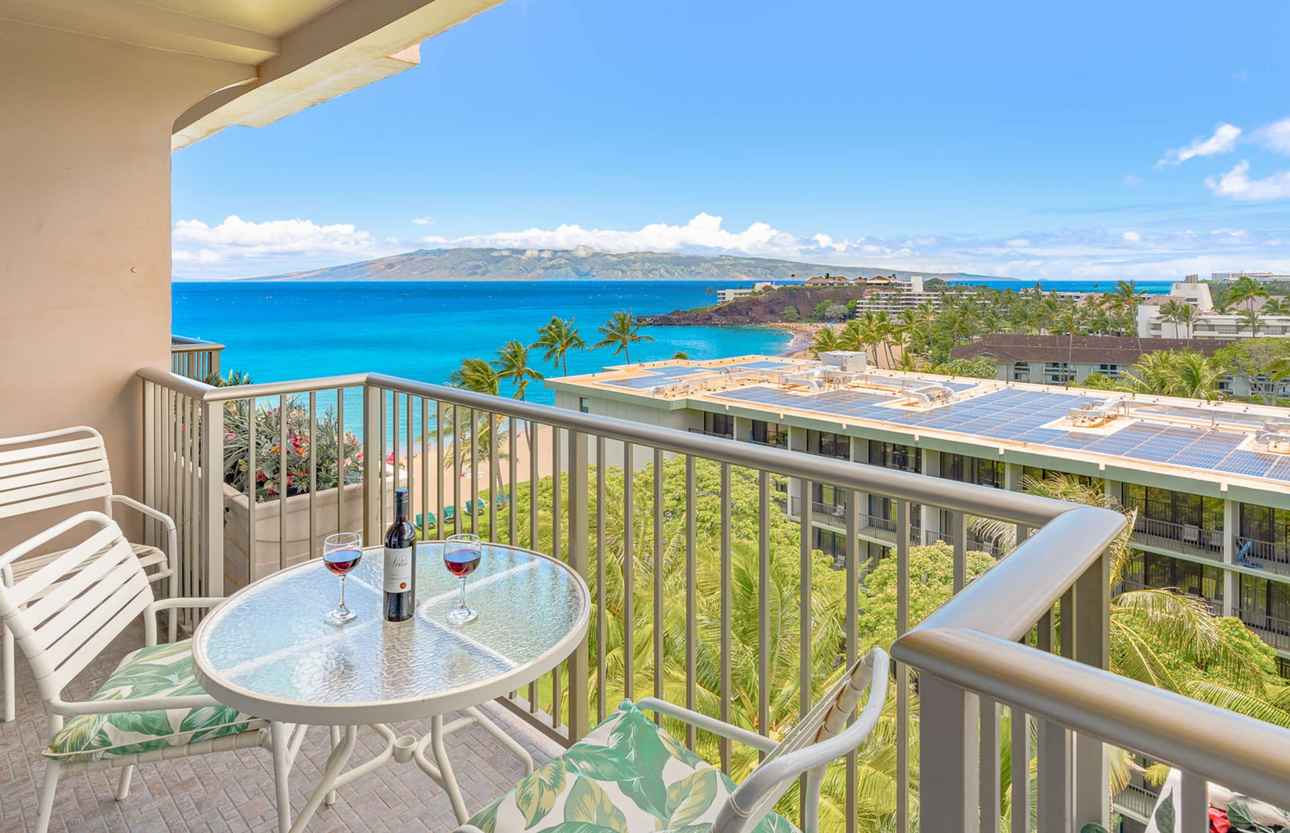 Condo in Lahaina · ★4.91 · Studio · 2 beds · 1 bath - Image 22