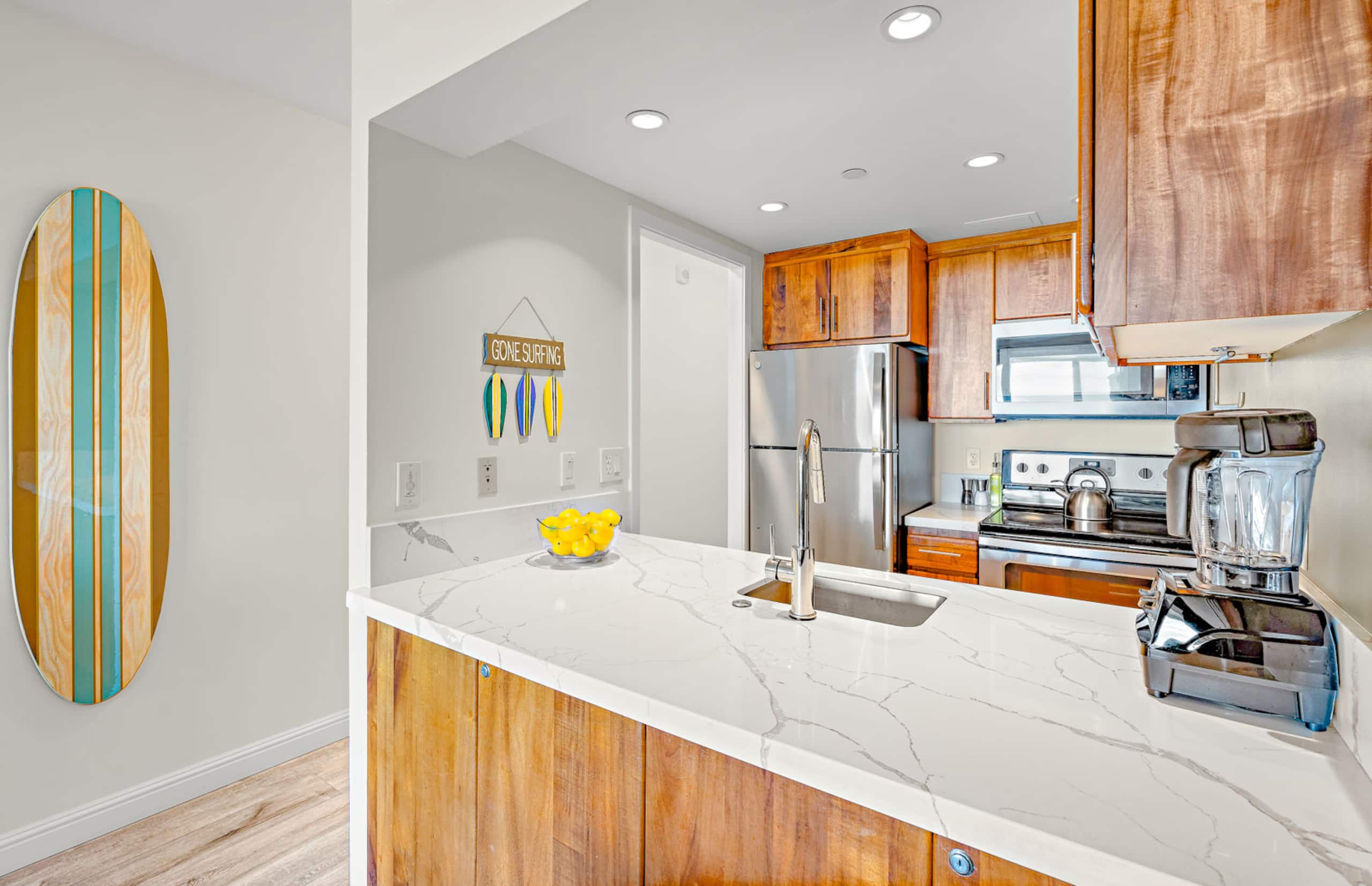 Condo in Lahaina · ★4.91 · Studio · 2 beds · 1 bath - Image 7