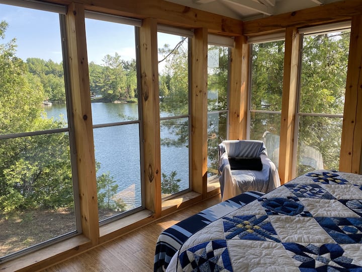 วิวทะเลสาบจากห้องนอน 1