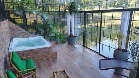 Bambu Spa House with Private Waterfall