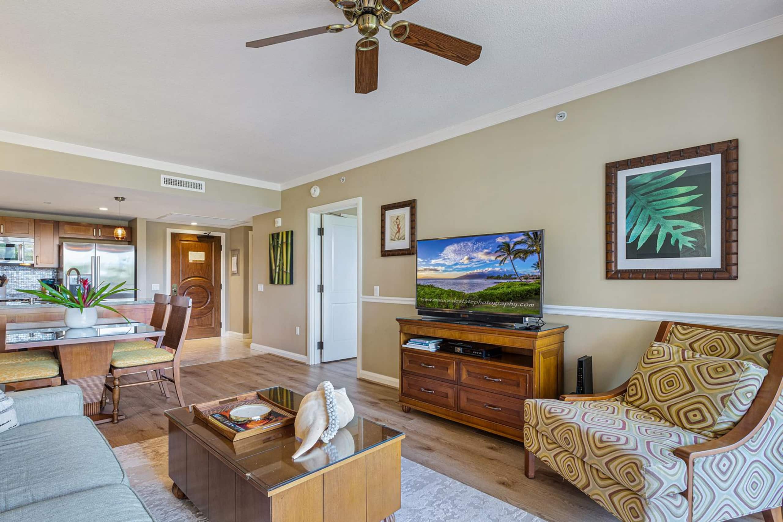 Condo in Lahaina · ★4.93 · 1 bedroom · 2 beds · 1 bath - Image 10