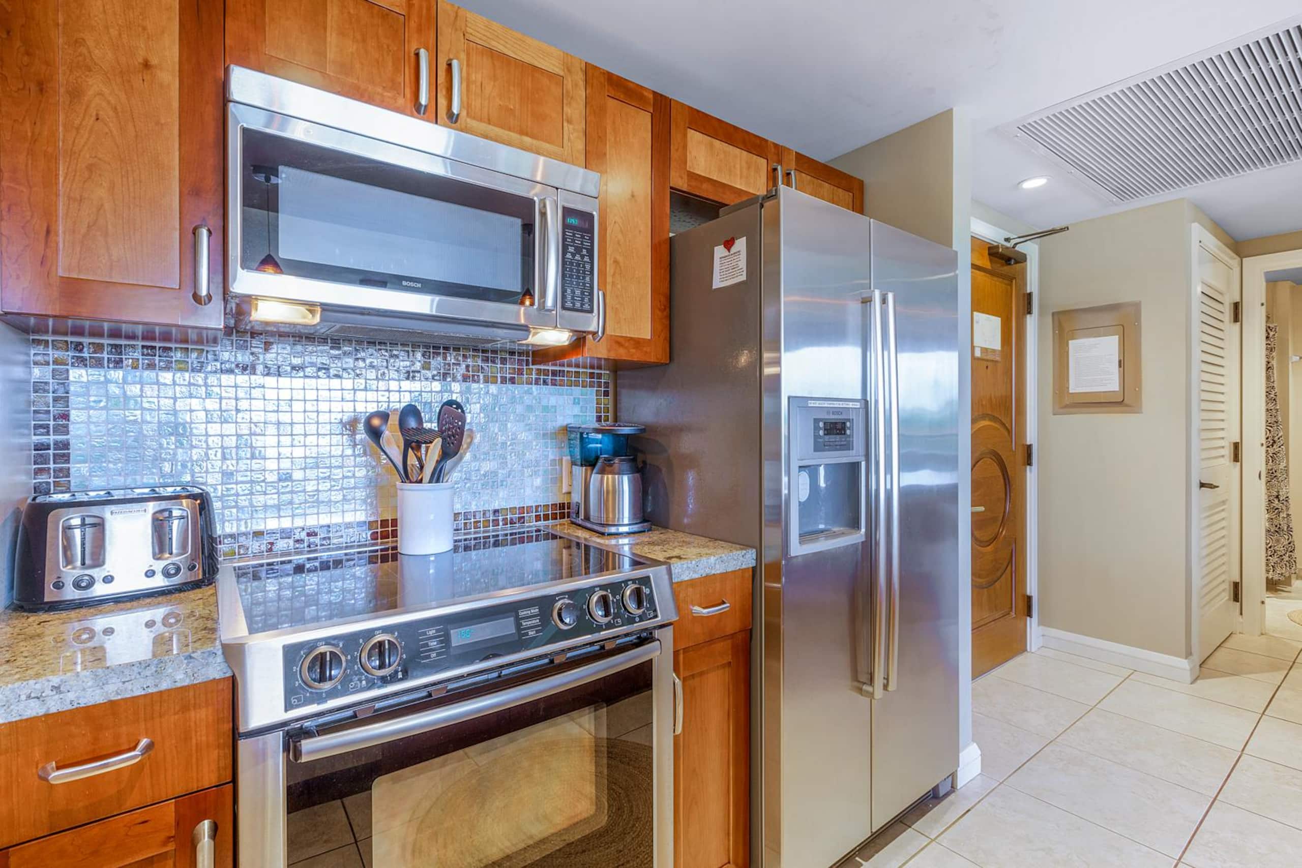 Condo in Lahaina · ★4.93 · 1 bedroom · 2 beds · 1 bath - Image 15