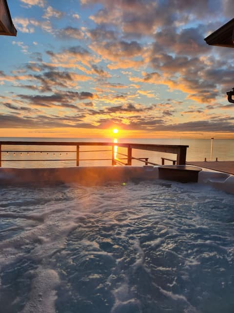 Sunset Beach Escape Lake House