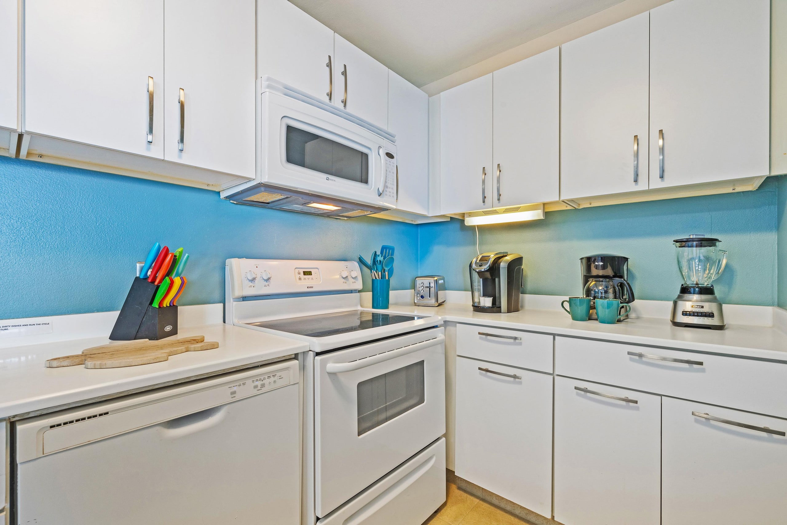 Condo in Lahaina · ★4.96 · 1 bedroom · 1 bed · 1 bath - Image 28