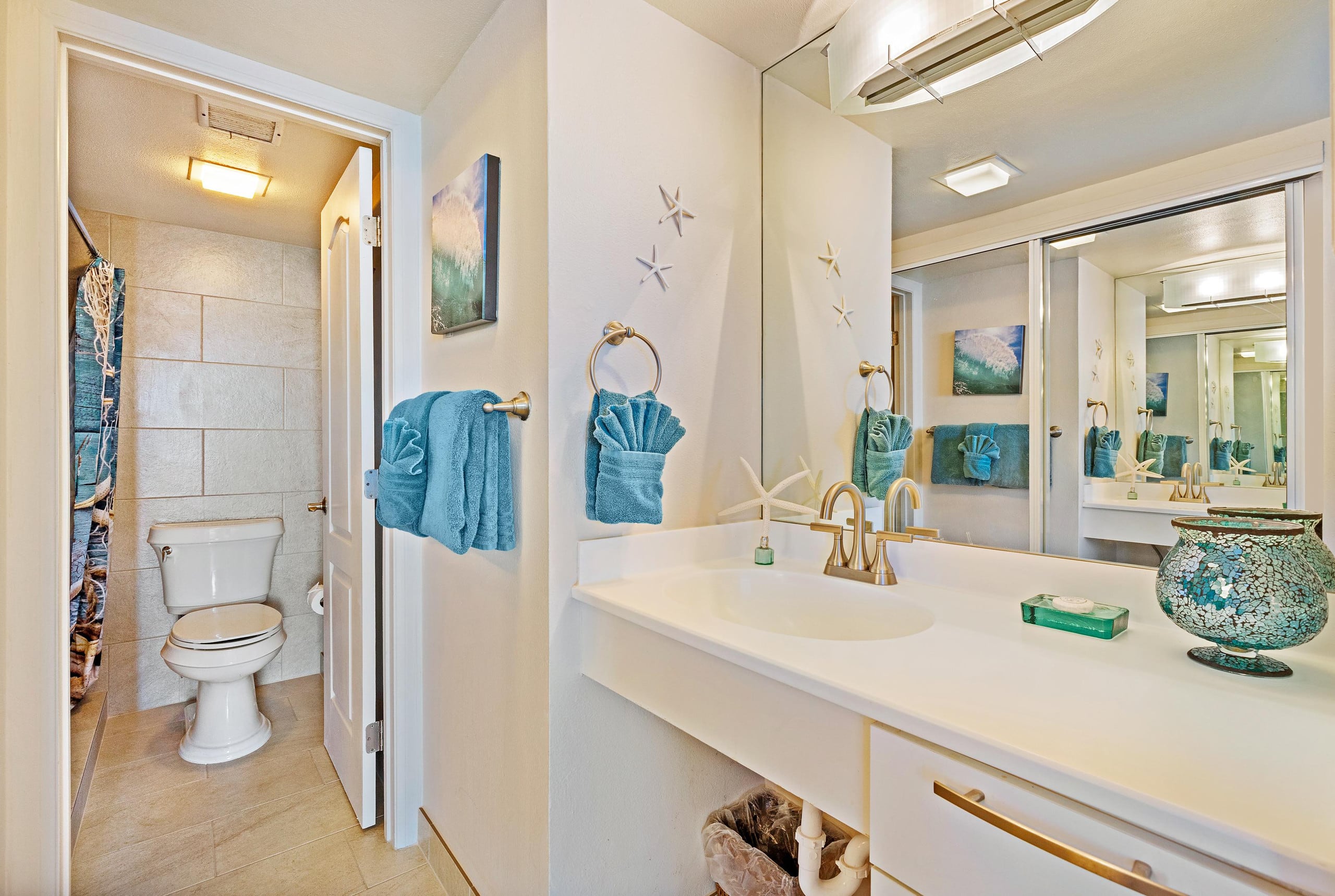 Condo in Lahaina · ★4.96 · 1 bedroom · 1 bed · 1 bath - Image 16