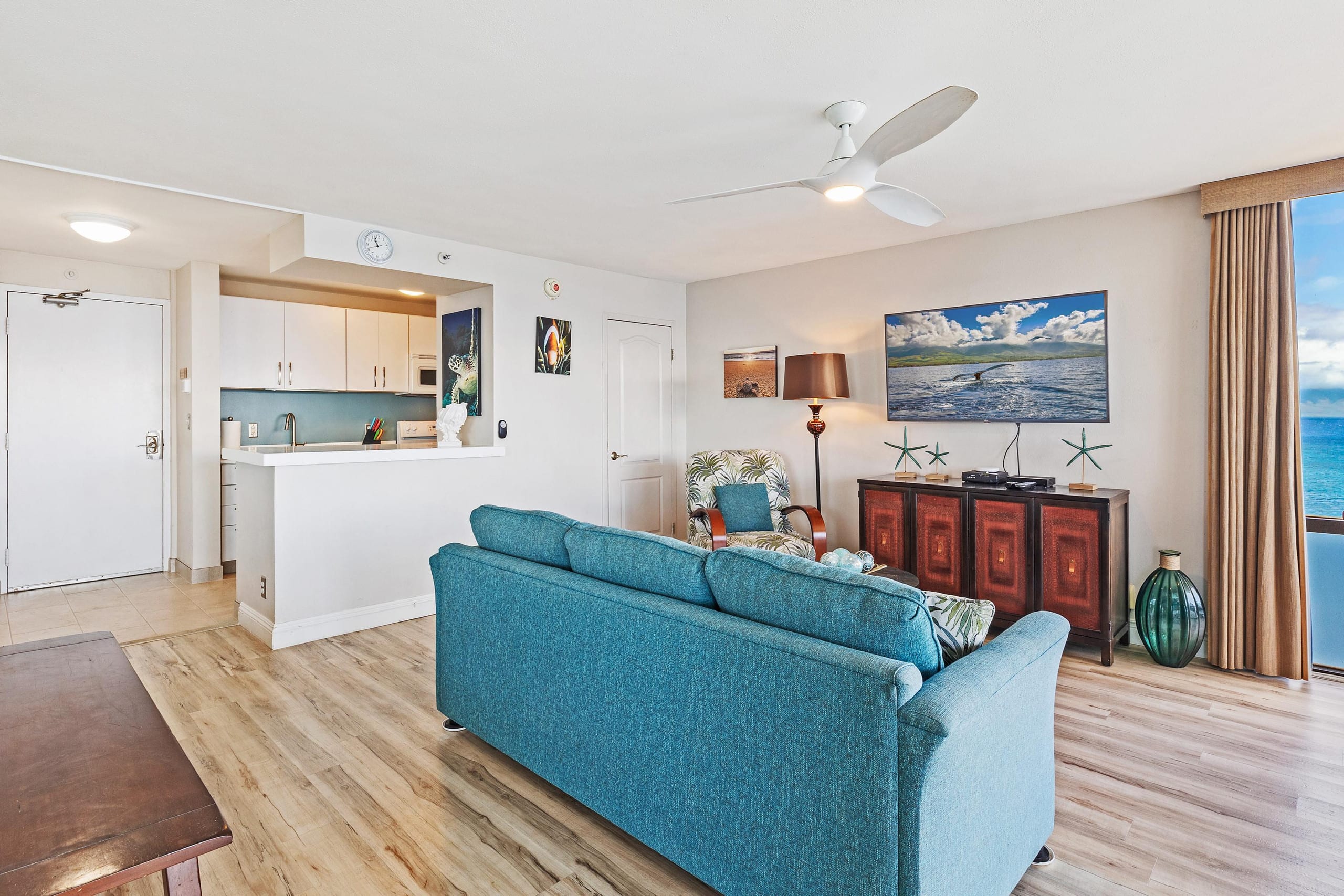 Condo in Lahaina · ★4.96 · 1 bedroom · 1 bed · 1 bath - Image 23