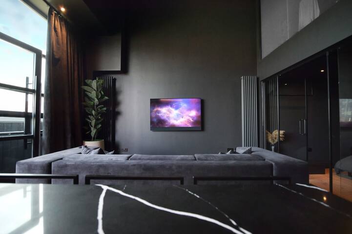 Noir | The Heim Residences gallery image 3