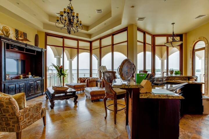 Villa Castello, Private, Amenities, Walk to Beach gallery image 3