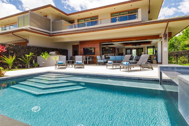 Nanea: Luxury Home w/ Fitness Club Access gallery image 2