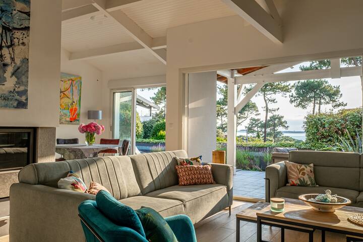 Agence Cocoonr Arcachon managed Airbnb listing 1
