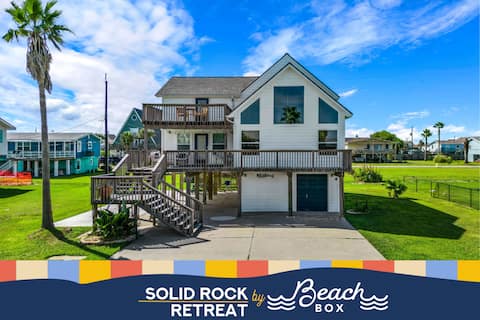 Luxury Comfort Near the Beach with Sunrise Views