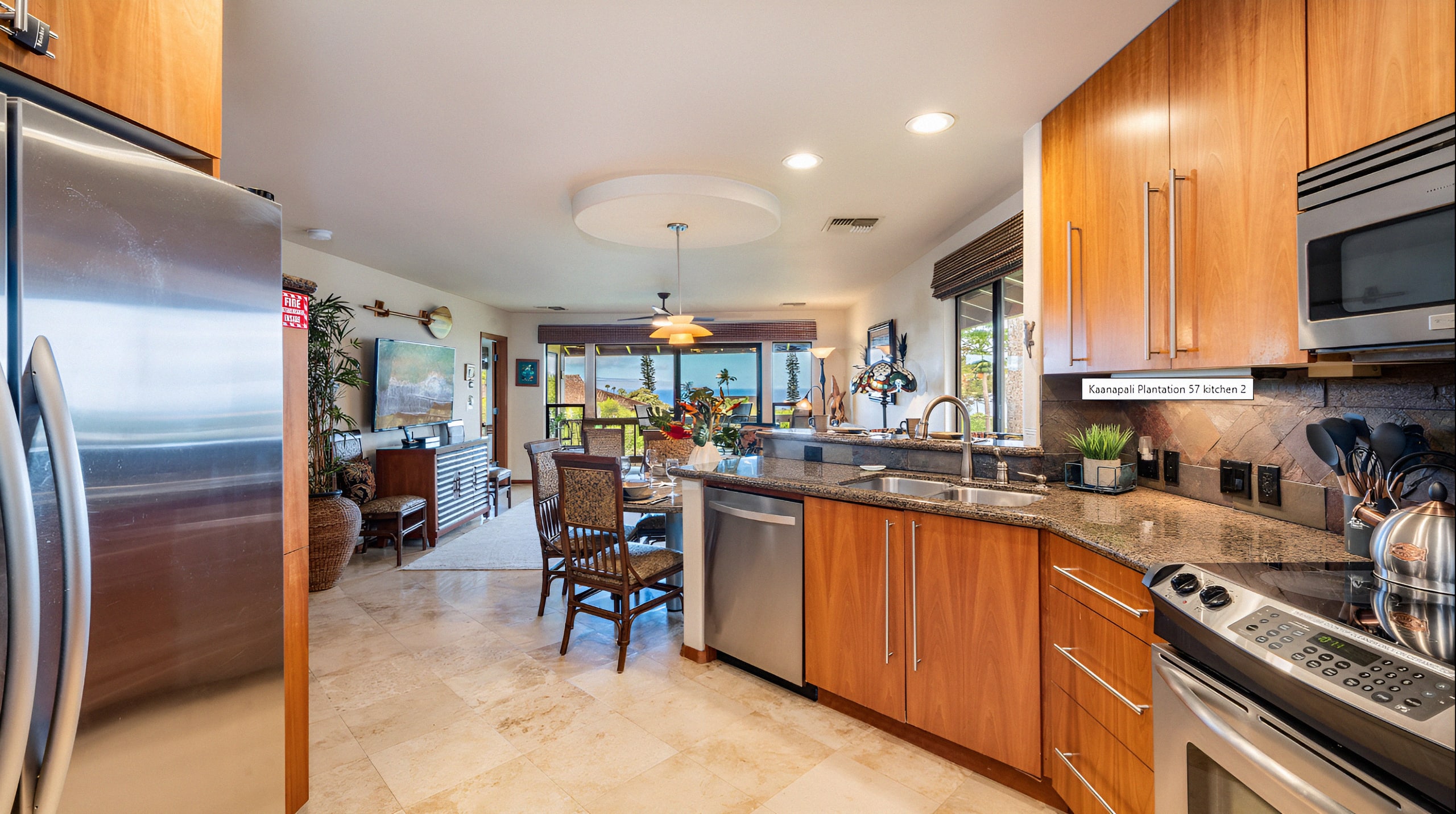 Condo in Lahaina · ★4.8 · 2 bedrooms · 2 beds · 2 baths - Image 4