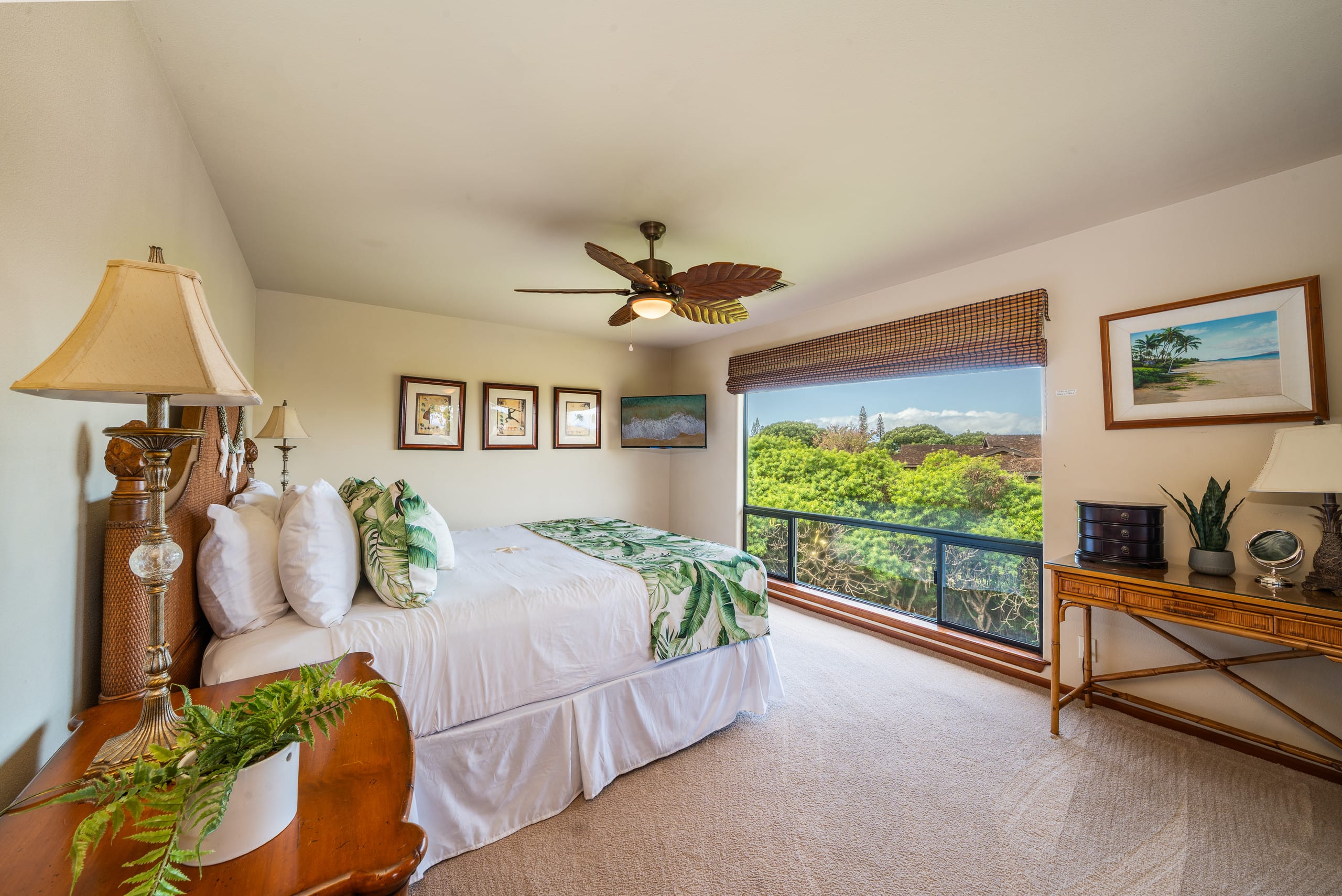 Condo in Lahaina · ★4.8 · 2 bedrooms · 2 beds · 2 baths - Image 10