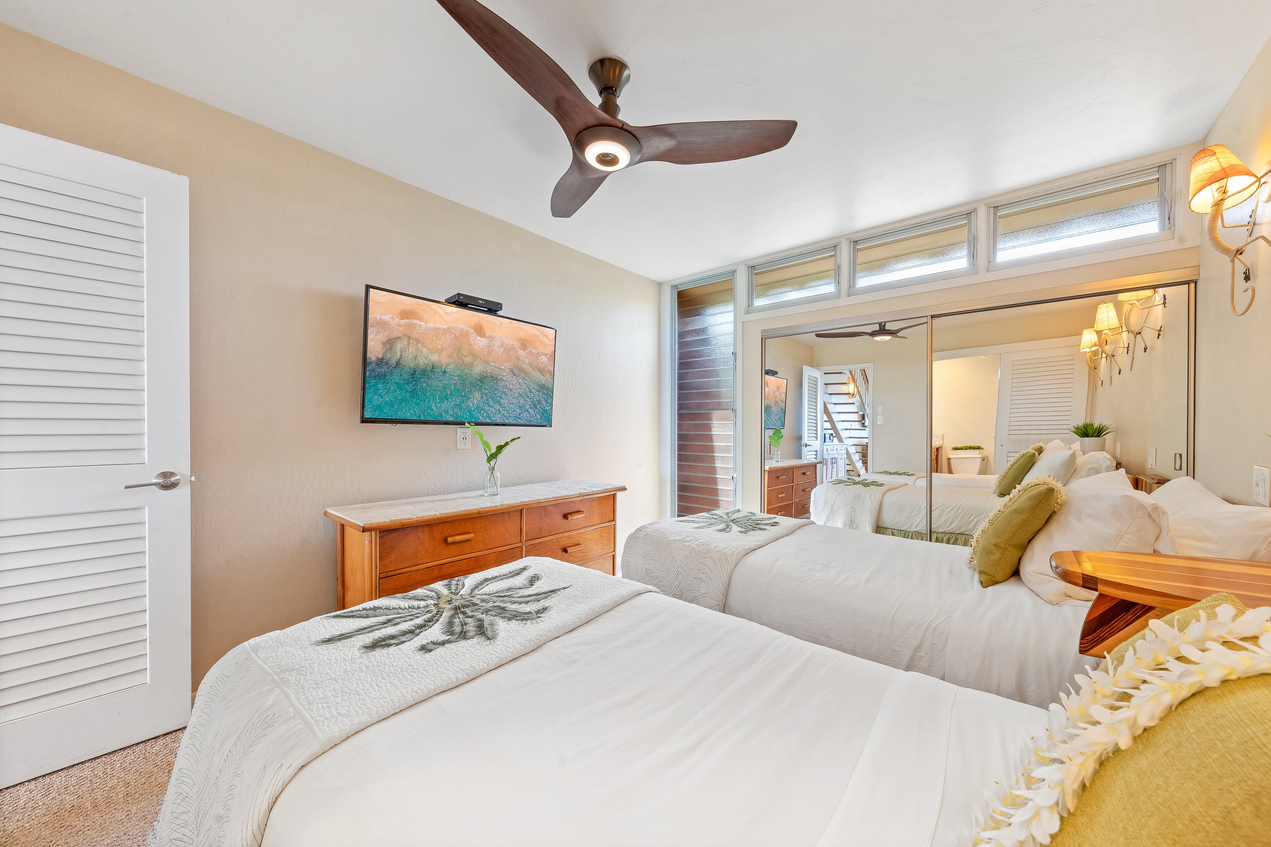 Condo in Lahaina · ★4.63 · 2 bedrooms · 4 beds · 2 baths - Image 25