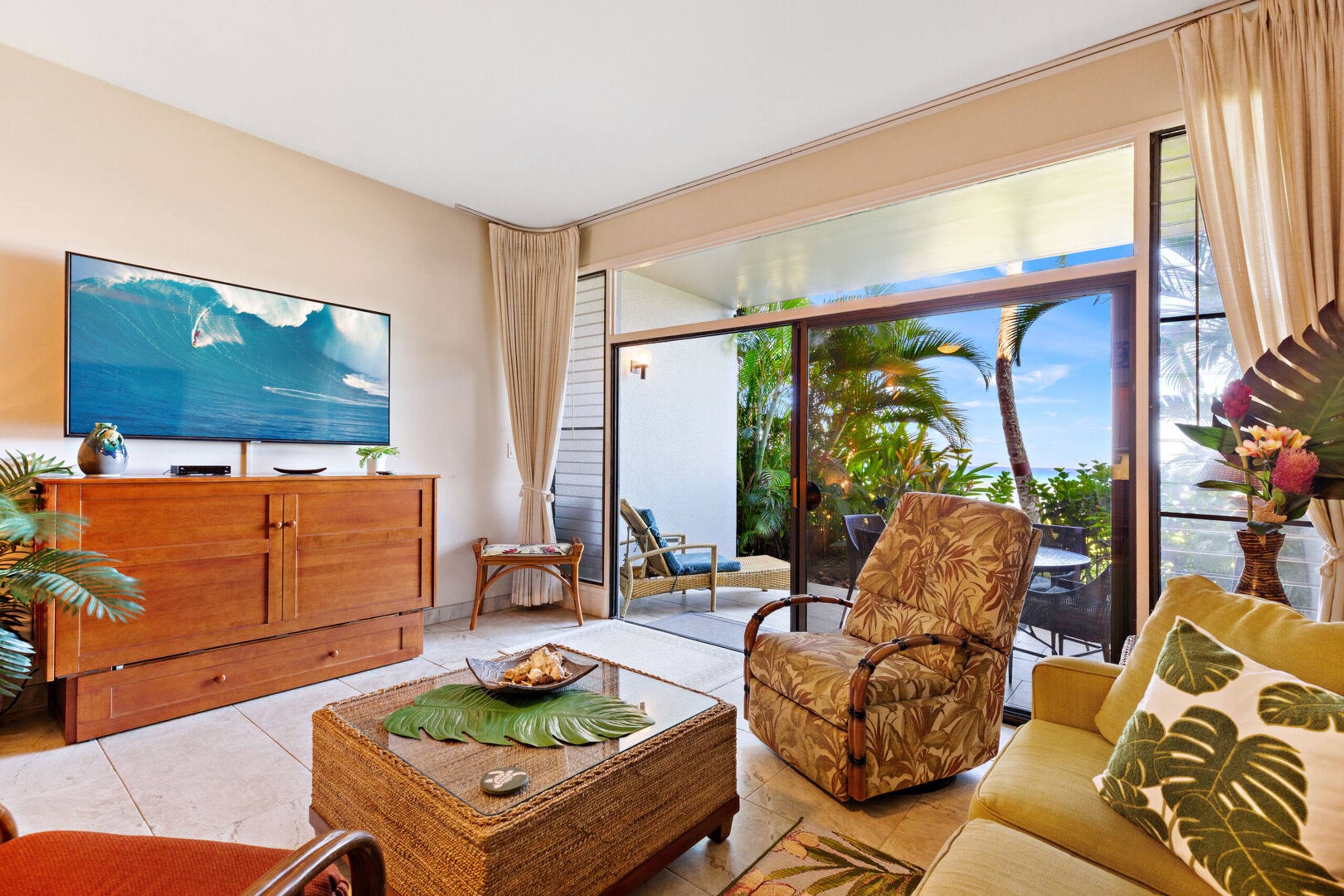 Condo in Lahaina · ★4.82 · 1 bedroom · 2 beds · 1 bath - Image 19