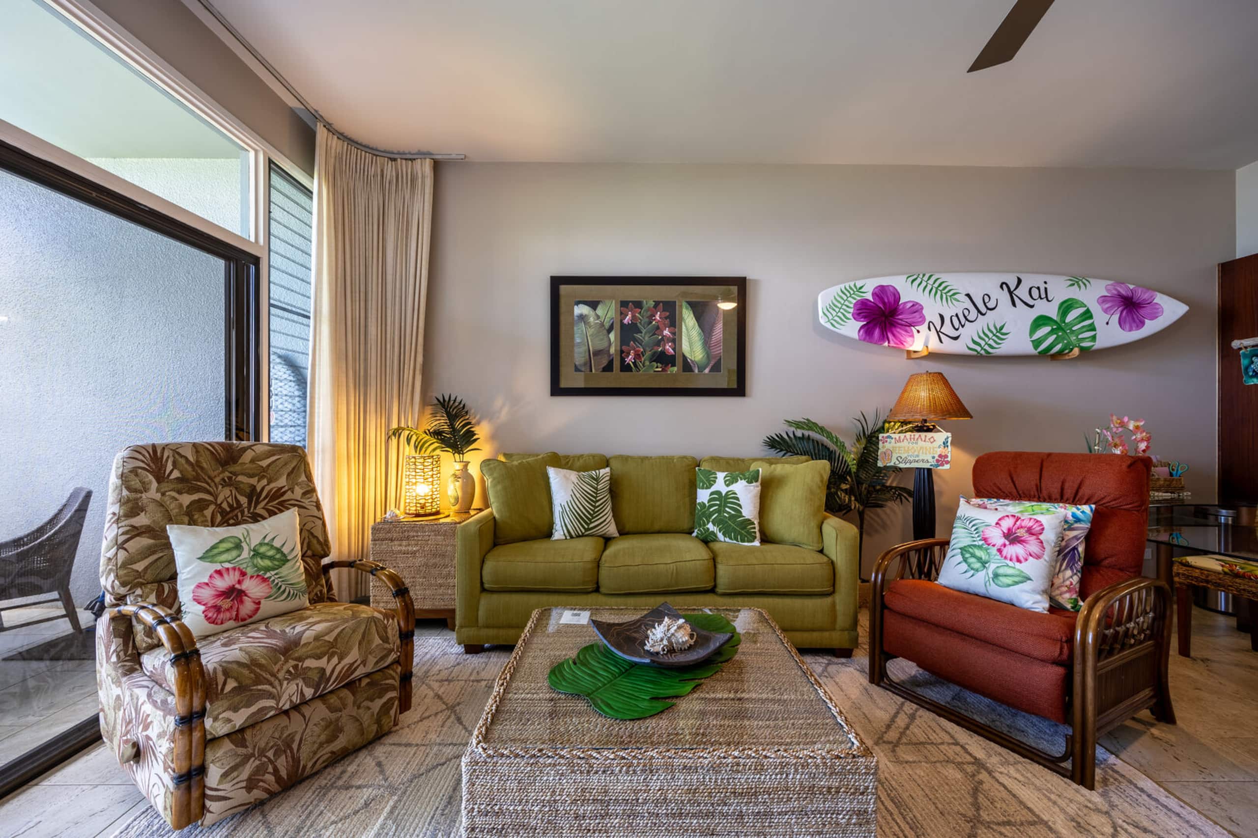 Condo in Lahaina · ★4.82 · 1 bedroom · 2 beds · 1 bath - Image 3