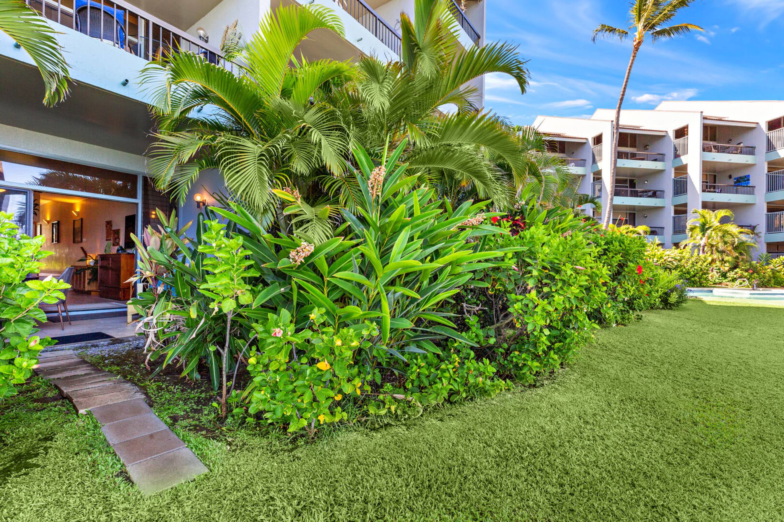 Condo in Lahaina · ★4.82 · 1 bedroom · 2 beds · 1 bath - Image 29