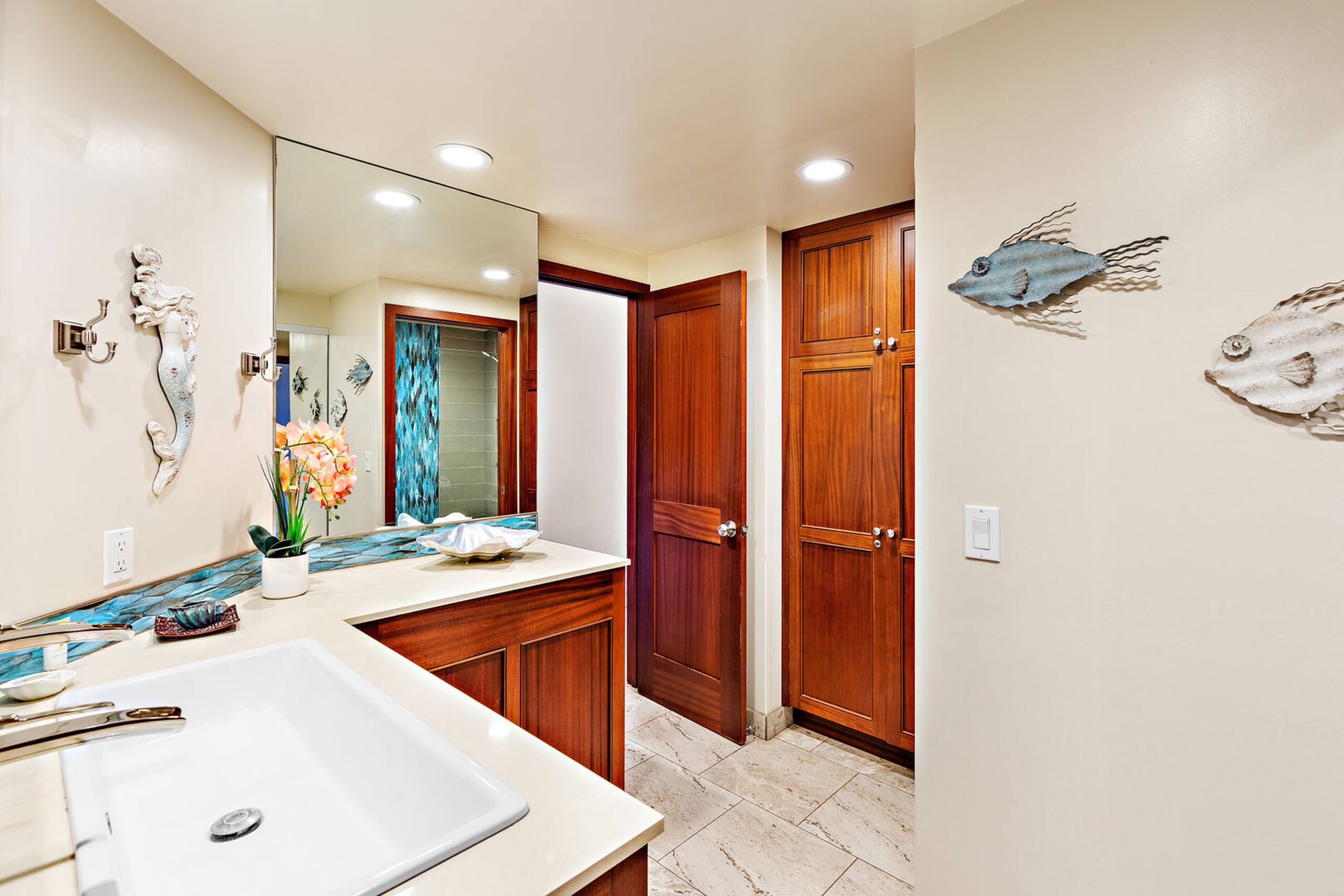 Condo in Lahaina · ★4.82 · 1 bedroom · 2 beds · 1 bath - Image 28