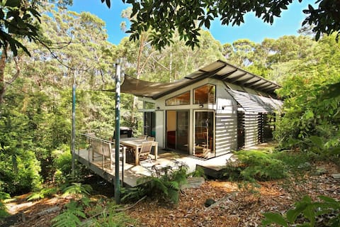 Top performing Airbnb: Hyams Retreat, Hyams Beach in Hyams Beach