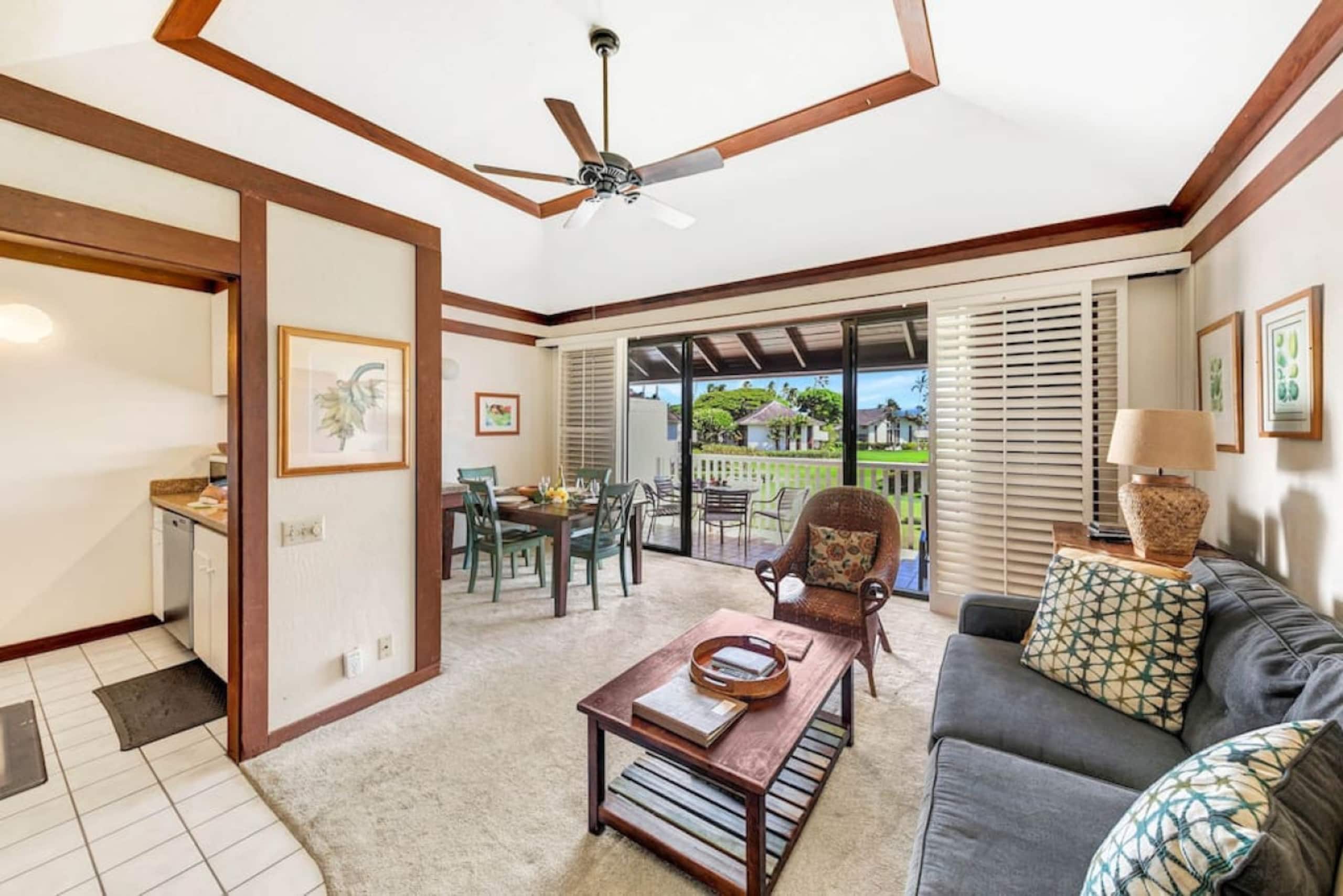 One Bedroom On the World's Most Beautiful Beach - Image 4
