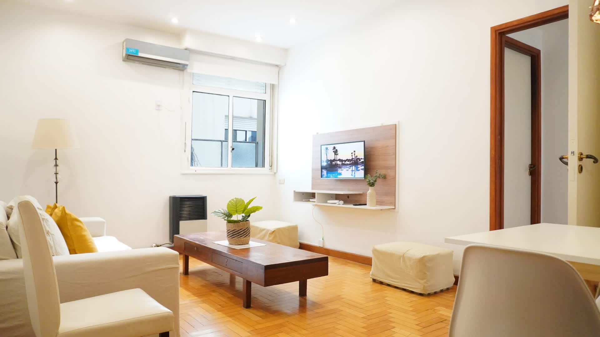Spacious one-bedroom apartment in Balvanera